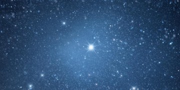 你是遥远的星河出自哪首歌？